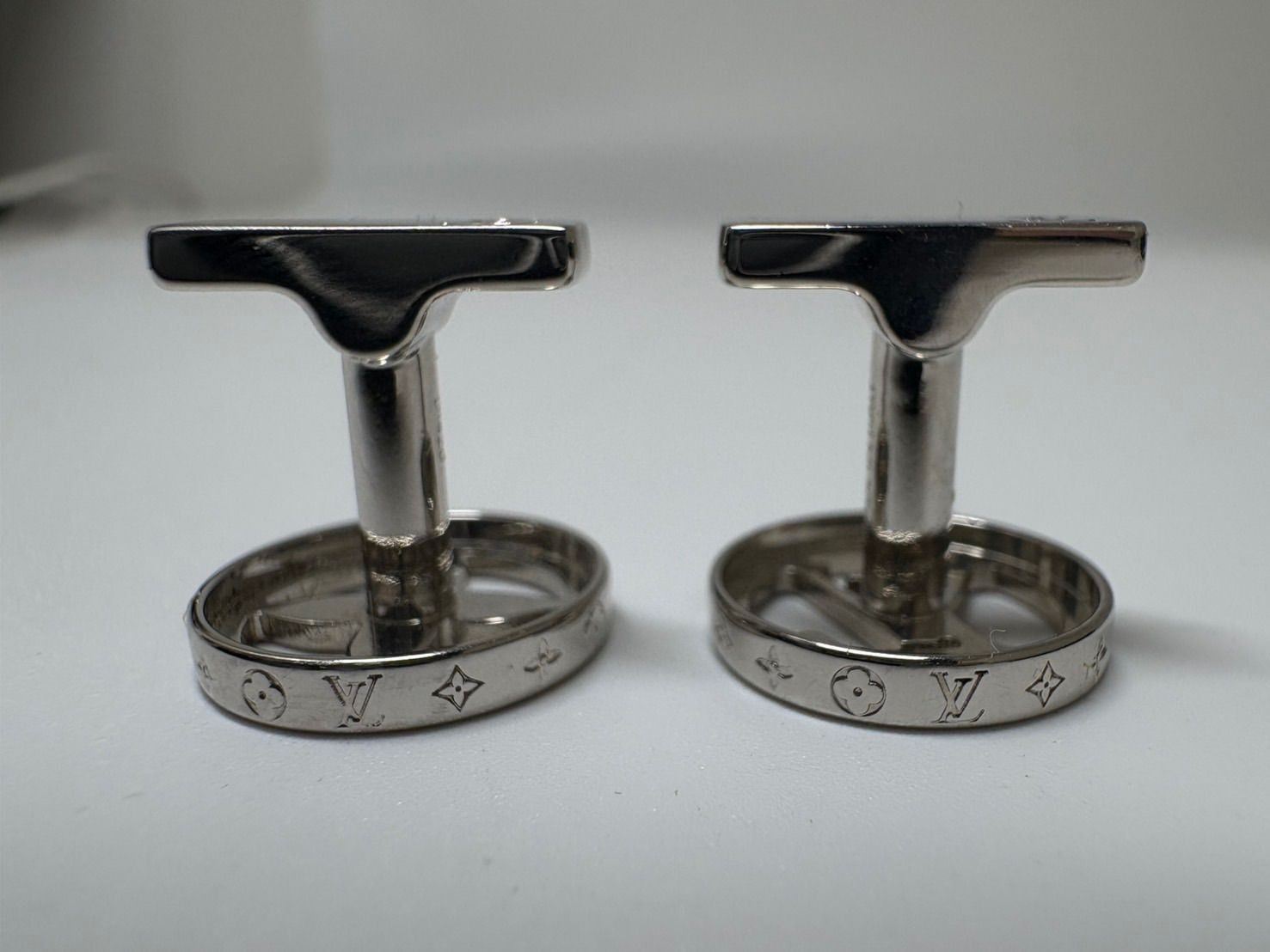 Louis Vuitton ヴィトン カフリンクス M 80188