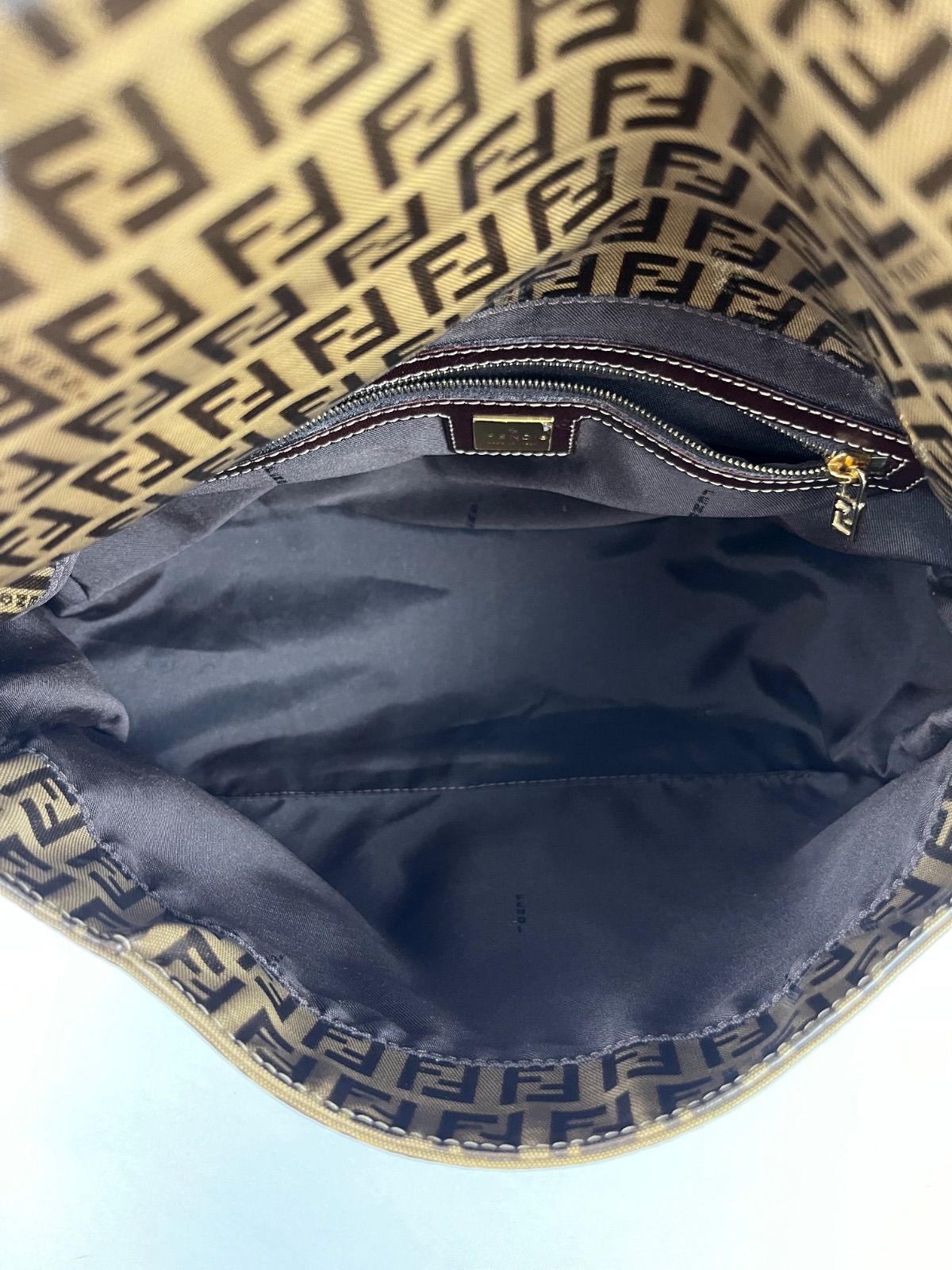 フェンディ ズッキーノ マンマバケット ワンショルダー 26325 ビニール