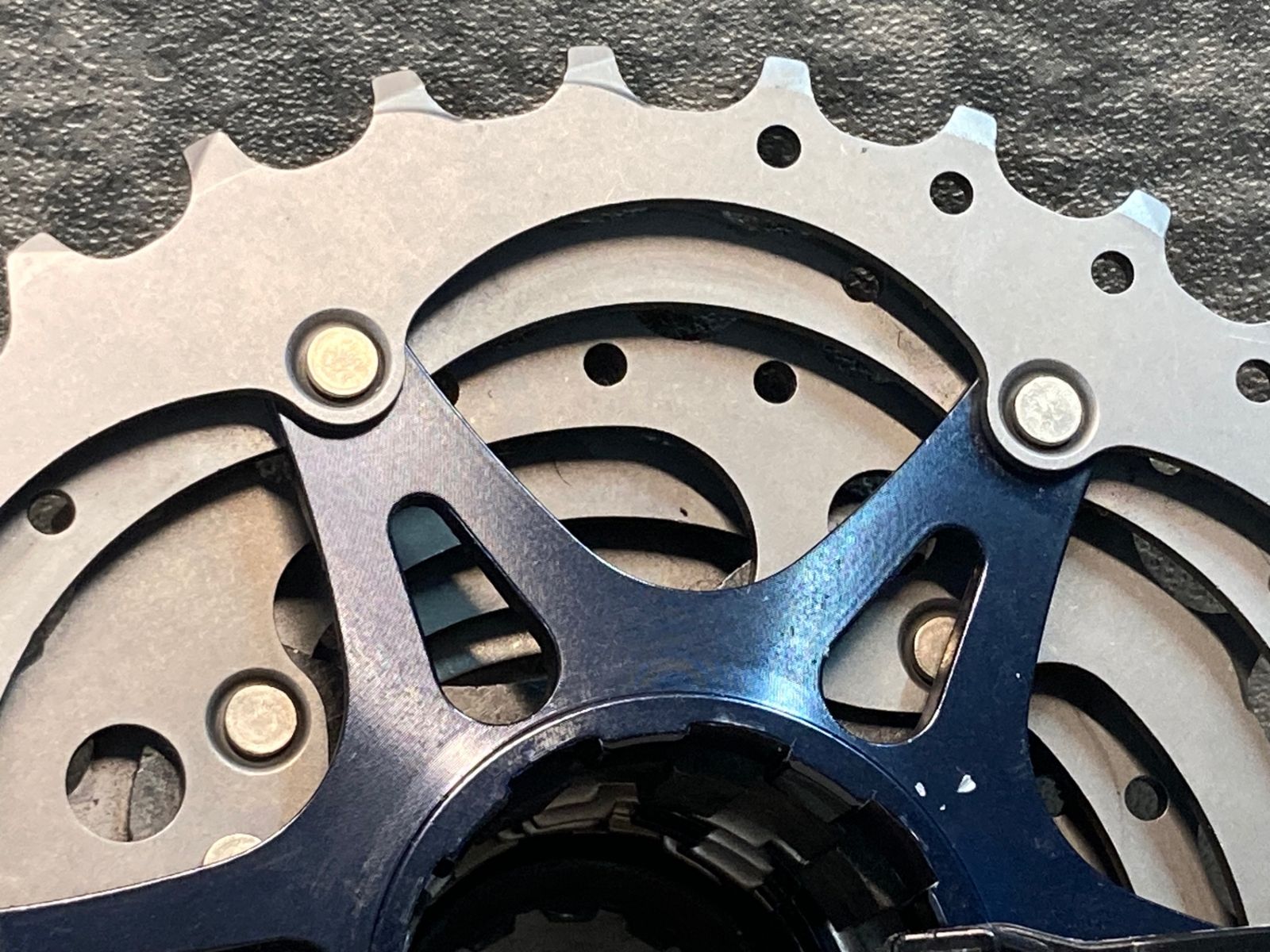 JH388 シマノ SHIMANO デュラエース DURA-ACE CS-R9100