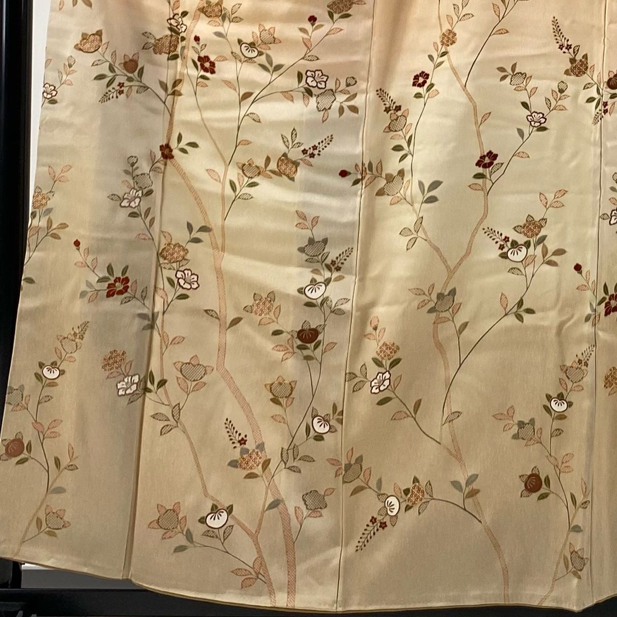 訪問着 身丈157cm 裄丈62.5cm S 袷 椿 橘 金糸 金彩 薄オレンジ 正絹 秀品