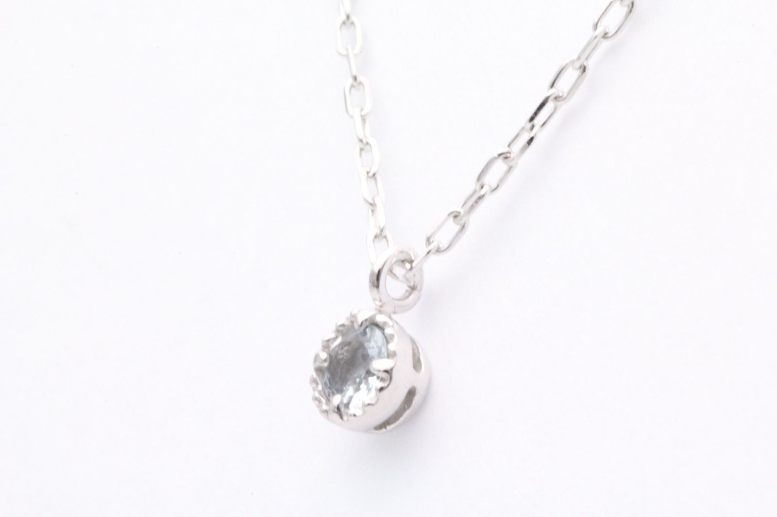 ilwgaq K10ホワイトゴールド