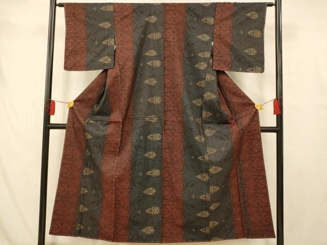 c*a様 大島紬着物 平和屋着物□本場大島紬 幾何学文様 正絹 逸品 AAAU7782fw