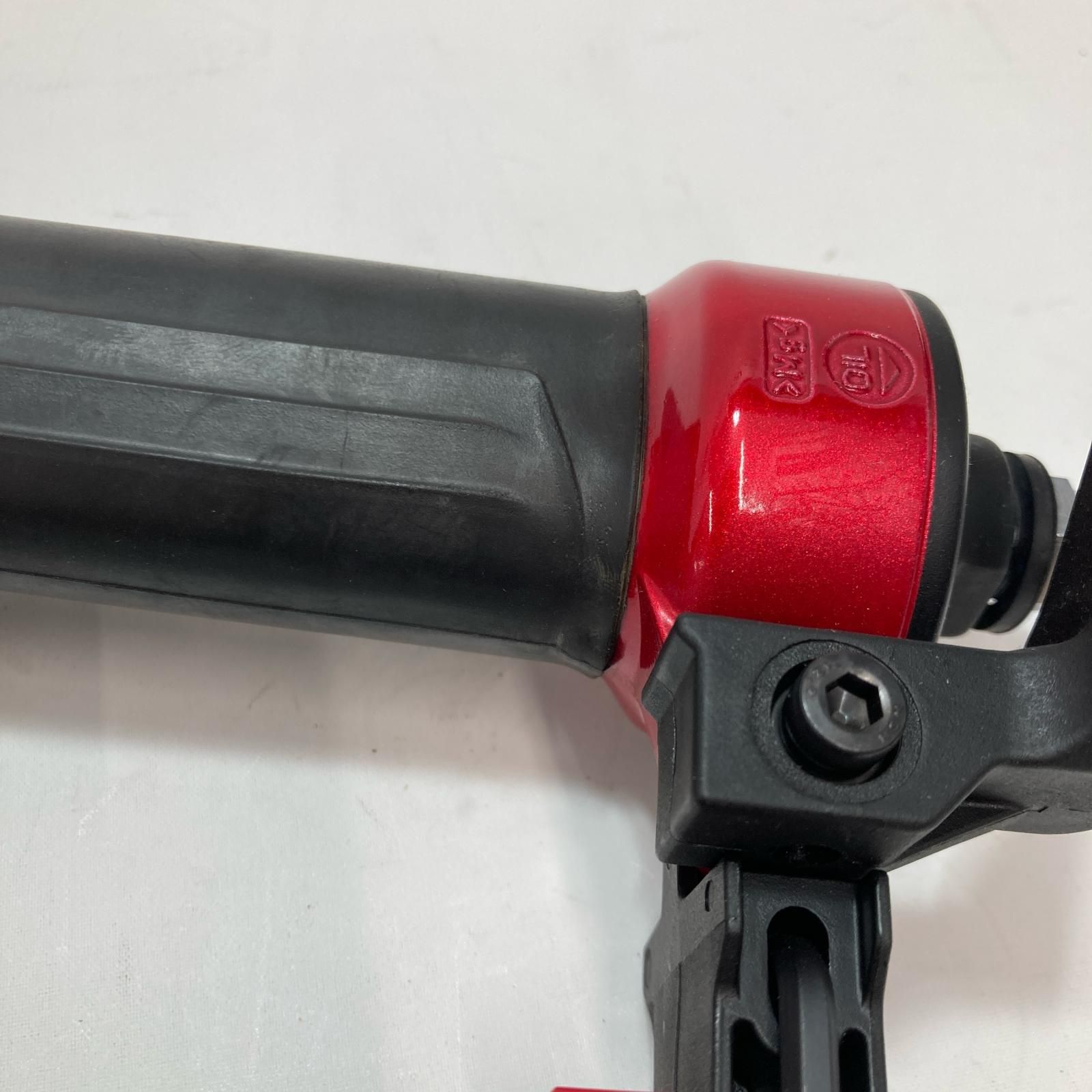 MAKITA