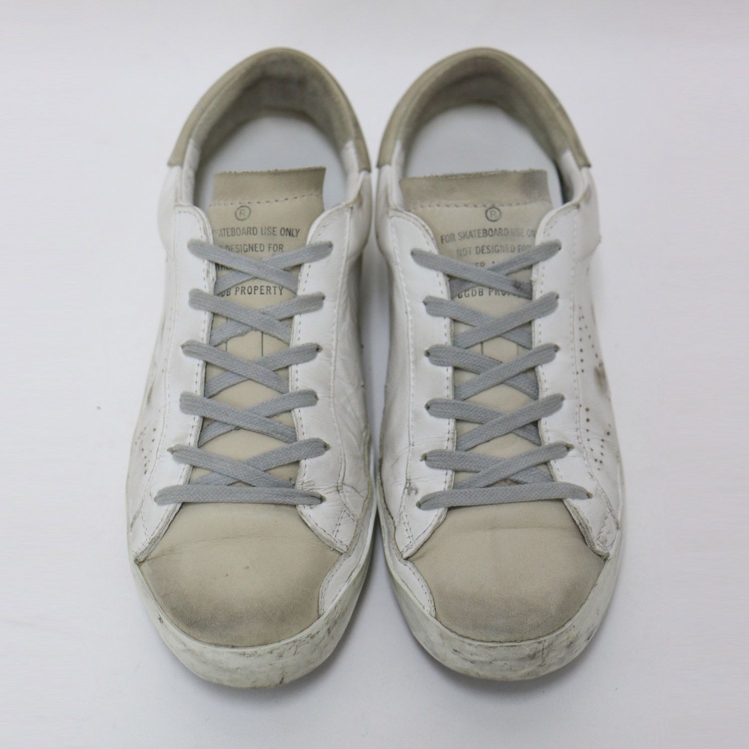 GOLDEN GOOSE ゴールデングース ホワイト系 ベージュ系 サイズ