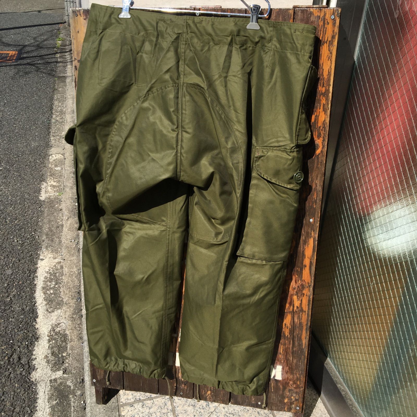 80s デッドストック【Canadian Army】カナダ軍 ウィンドプルーフ オーバーパンツ カーゴパンツ ECW Windproof Overpants L-S