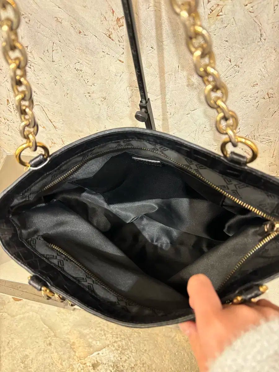 ヴェルサーチェ