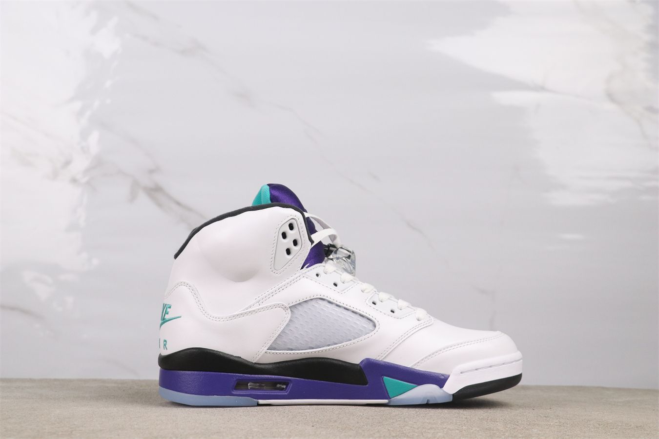 Air Jordan 5 ホワイト/パープル　靴 Air Jordan V High - Icse2014Shops - Nike Air Jordan V 5 High