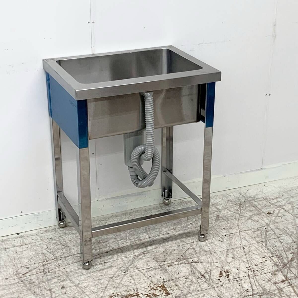 新品 未使用品 1槽シンク 約W600×D450×H800mm バックガード有 ステンレス 一槽シンク 流し台 W600×D450×H800 バックガードあり