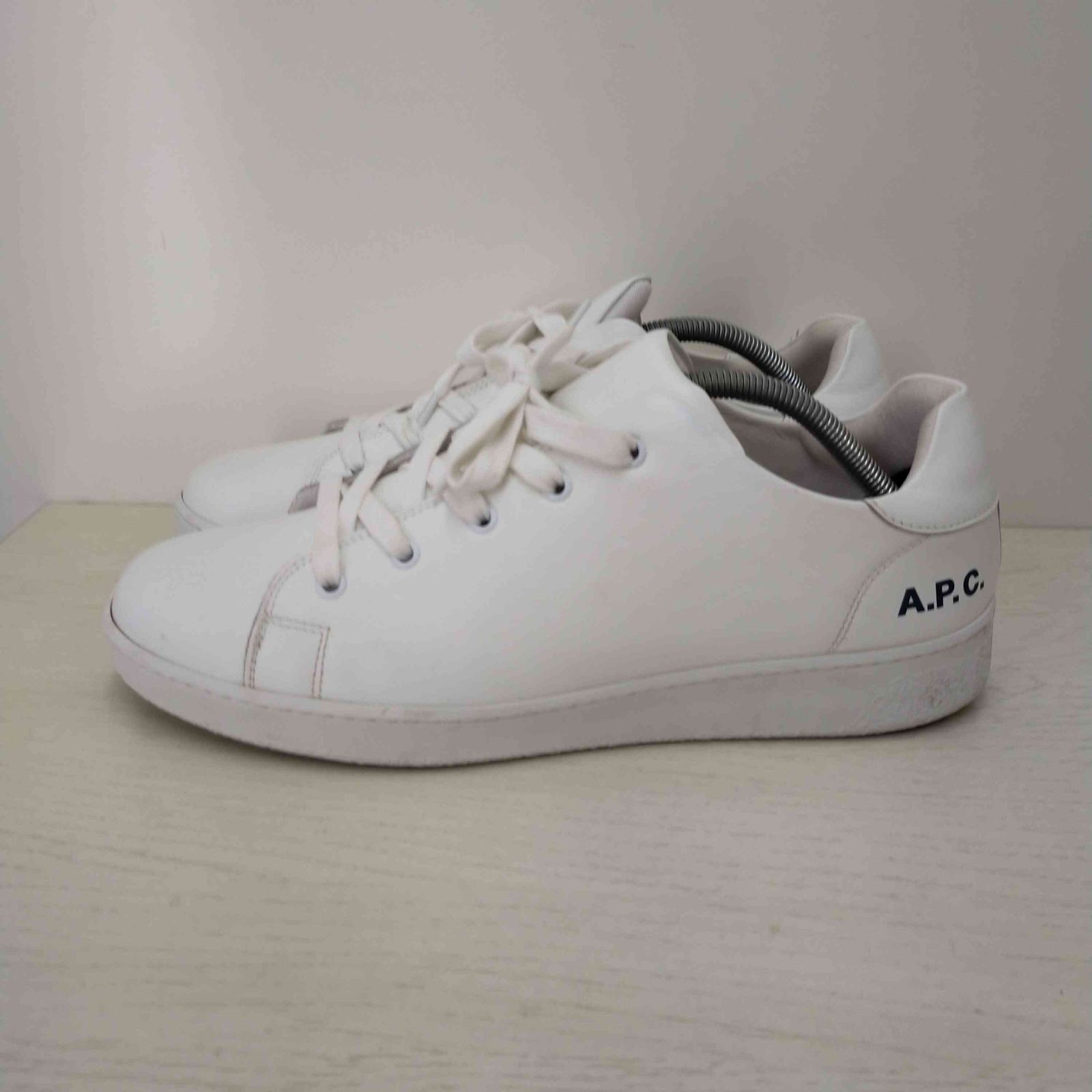 アーペーセー A.P.C. HIDE A.P.C.SNEAKERS HOMME メンズ 43 - メルカリ