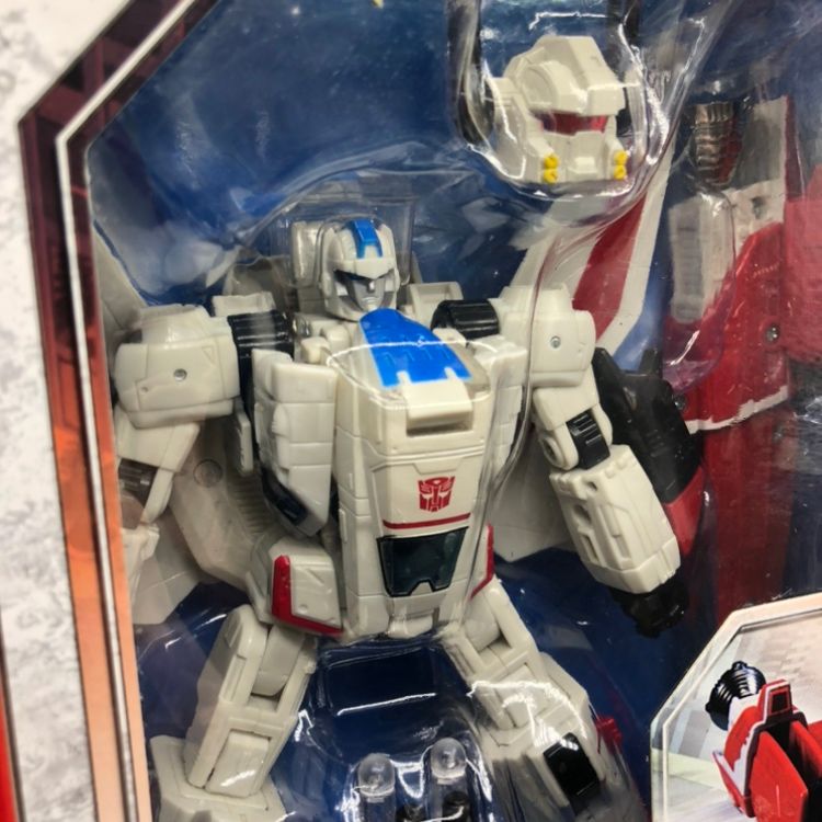 値頃 中古】タカラトミー 変形!ﾍﾝｹｲ!ﾄﾗﾝｽﾌｫｰﾏｰ ｽｶｲﾌｧｲﾔｰ 未開封品、箱 変形！ヘンケイ！