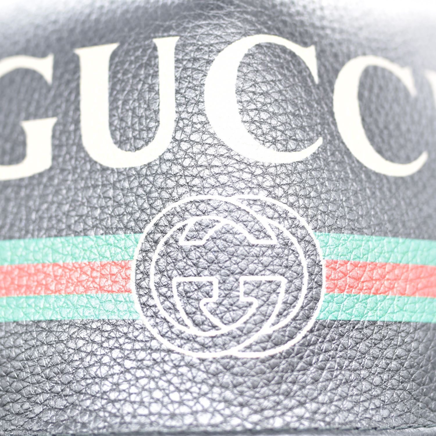 GUCCI グッチ ベースボールキャップ ロゴプリント シェリーライン レザー GUCCI グッチ ベースボールキャップ ロゴプリント シェリーライン