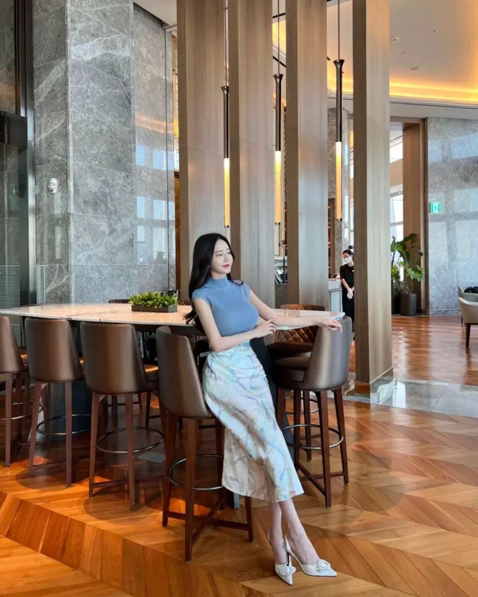 ルミルーム モックネック ノースリーブTシャツ エアライン シャティン ロングスカート Starship Square スタシ キュービック ベルト