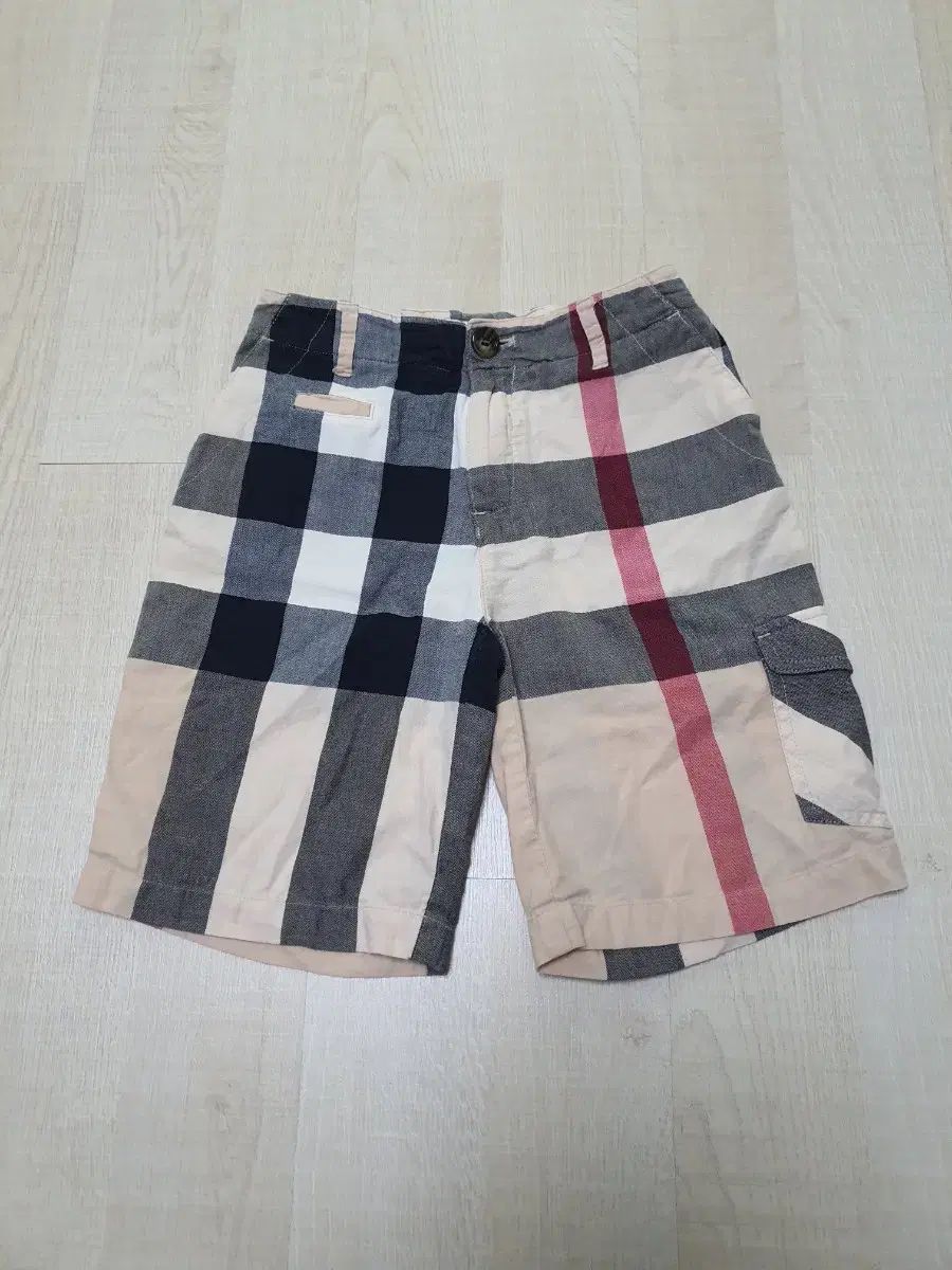 6Y Burberry Kids バーバリーキッズ 半ズボン