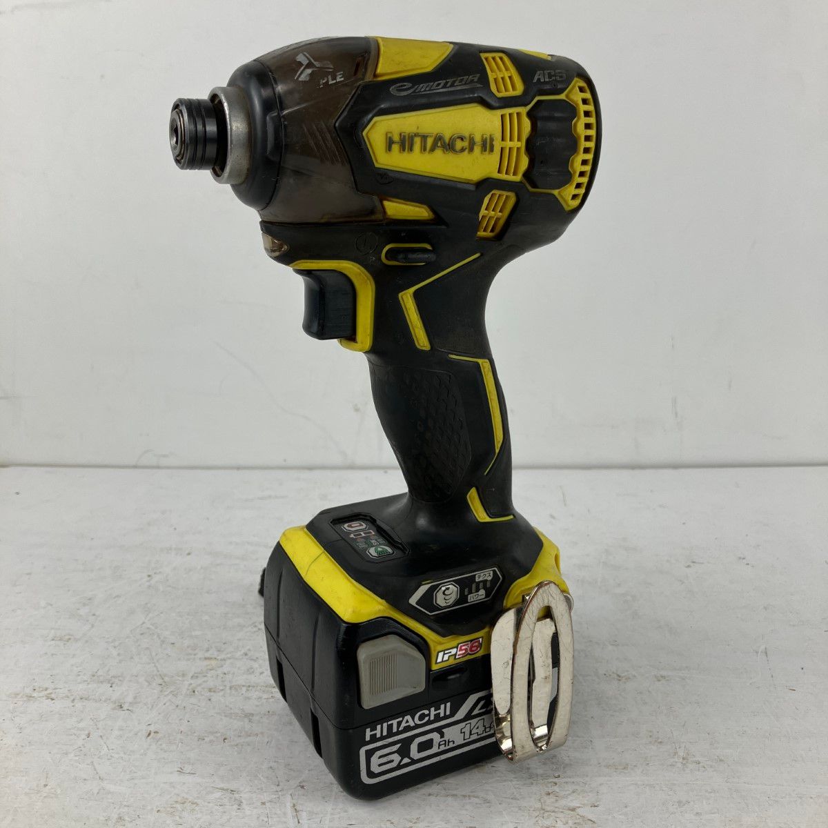 日立 - 日立　インパクトドライバー　14V　バッテリー&amp;充電器付 ЗЗHITACHI 日立 14.4v インパクトドライバ バッテリーx2 充電器