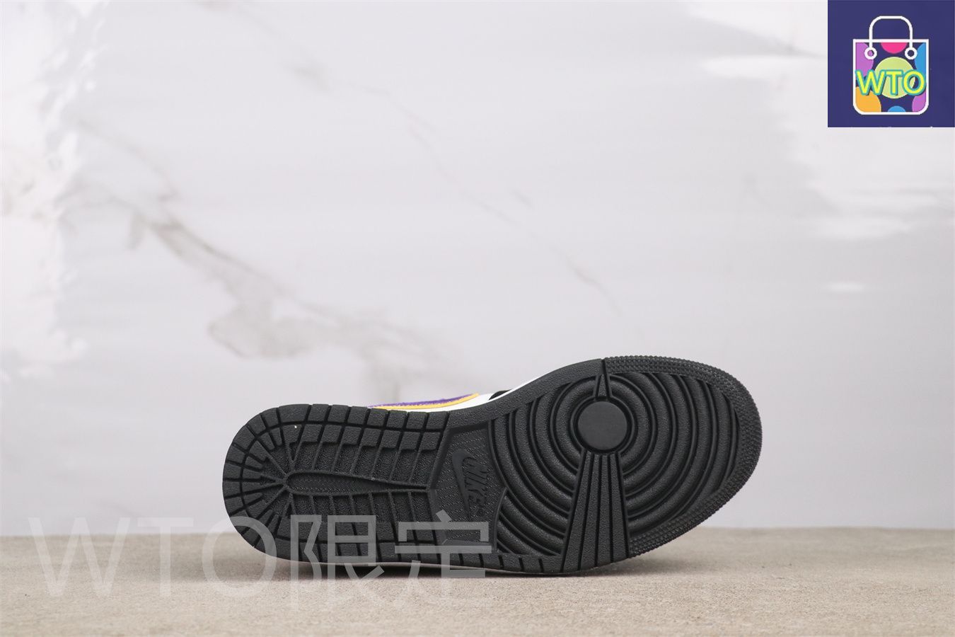  今日 エアジョーダン 1 ローカット CJ 9216-051 パープルゴールド スニーカー キッズシューズ