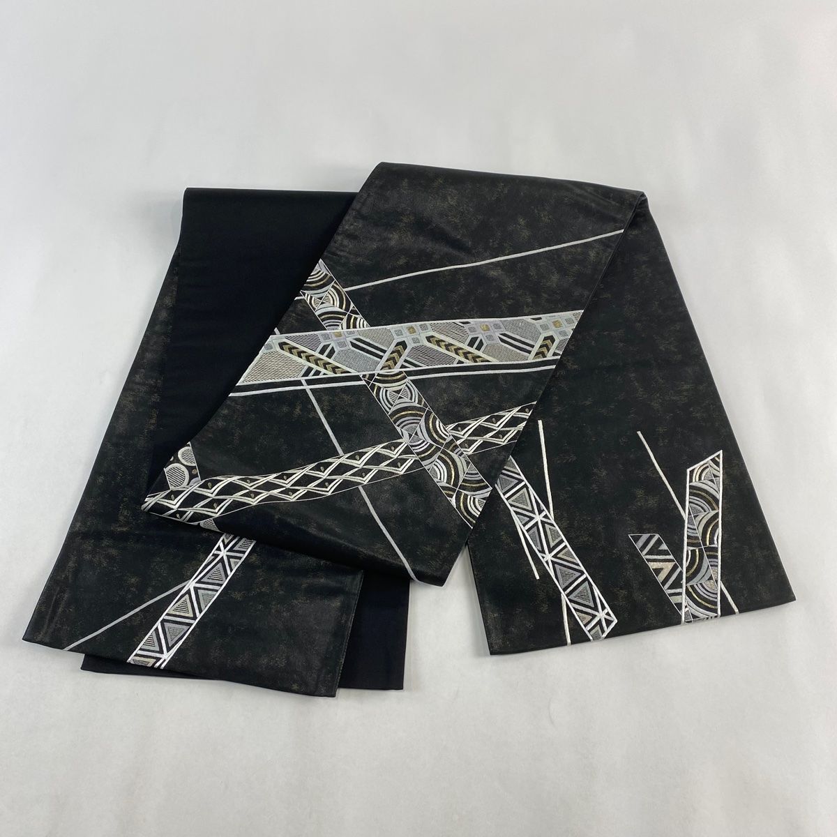 超豪華絢爛美品白地小花正絹六通袋帯★織楽浅野★(新品） 超豪華絢爛美品白地小花正絹六通袋帯☆織楽浅野☆(新品）