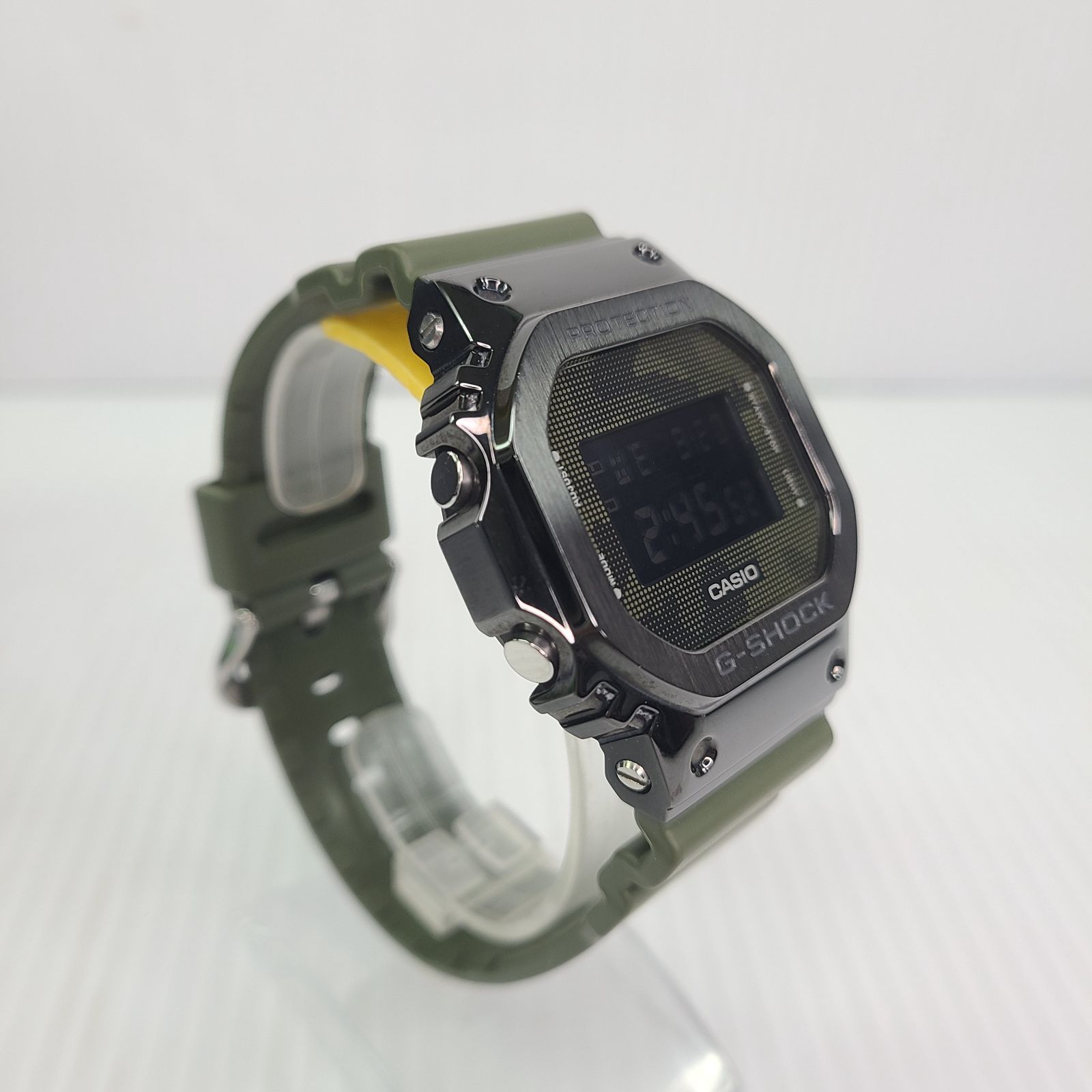 【美品】CASIO G-SHOCK 腕時計 迷彩柄 GM-5600B G-SHOCK Gショック 腕時計 GM-5600B アーミーグリーン カシオ