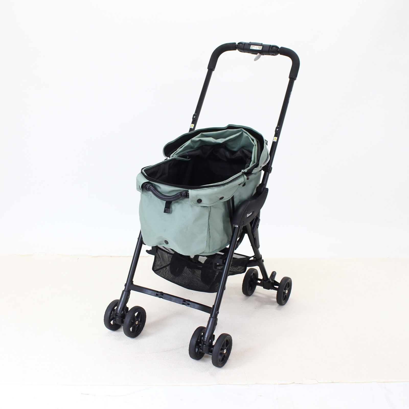 コンビ ペット用カート ミリミリライト アルファ バニアングリーン バニアングリーン 可 C