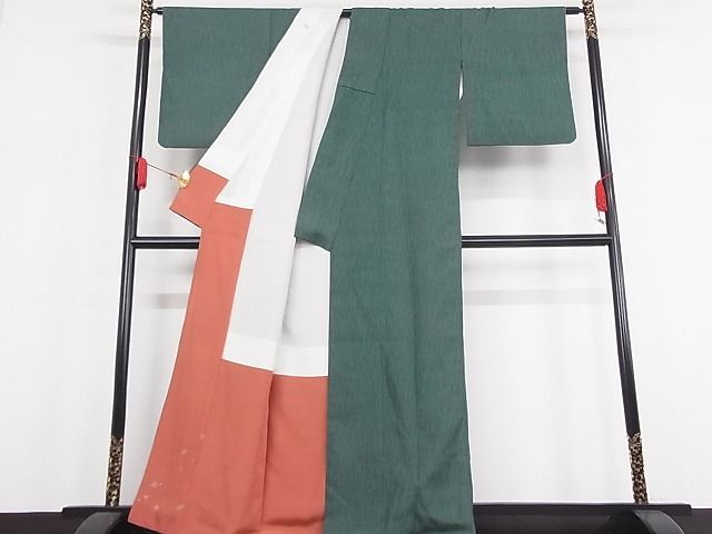 平和屋-こころ店■上質な色無地 虫襖色 着丈163cm 裄丈65cm 正絹 逸品 A-zi5782