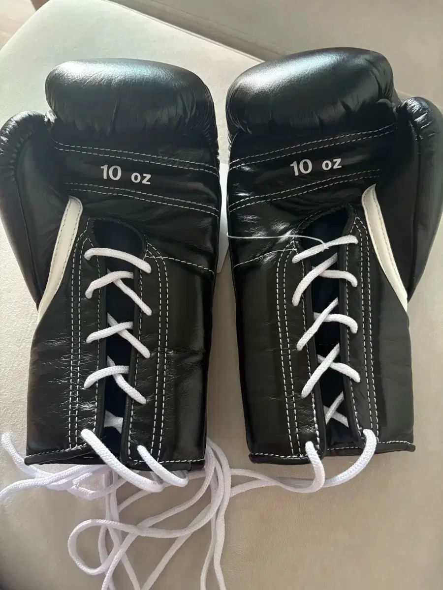 winning ボクシンググローブ 8oz ブラック ヒモ式 8オンス MS-200-BLK