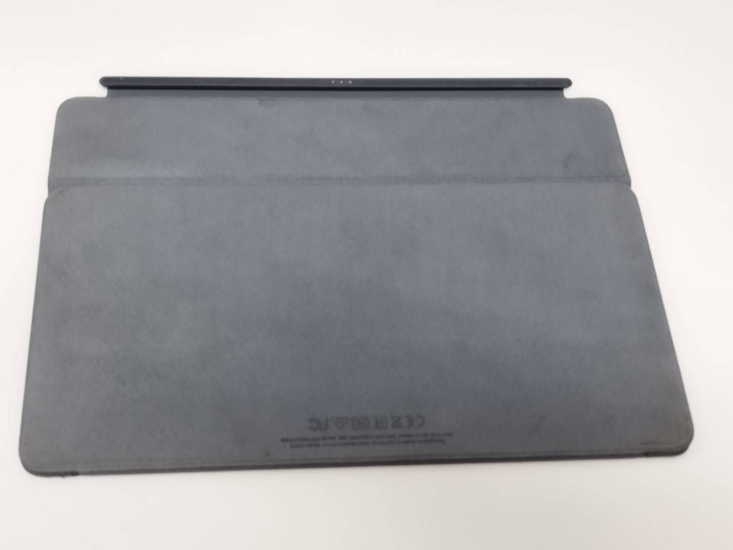 iPad Pro Smart Keyboard/10.5インチ/A1829/日本語配列〈MPTL2J