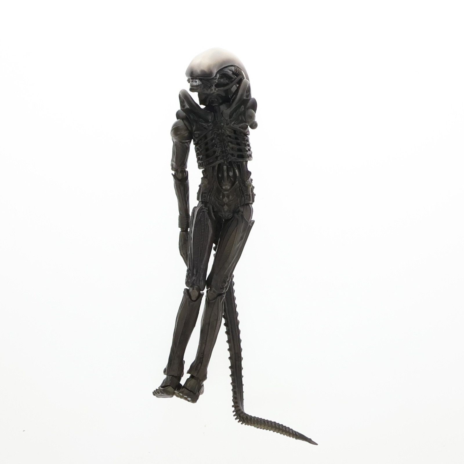 マフェックス No.084 MAFEX ALIEN(エイリアン) 完成品 可動フィギュア メディコム・トイ Amazon.co.jp: マフェックス No.084 MAFEX ALIEN【メディコム