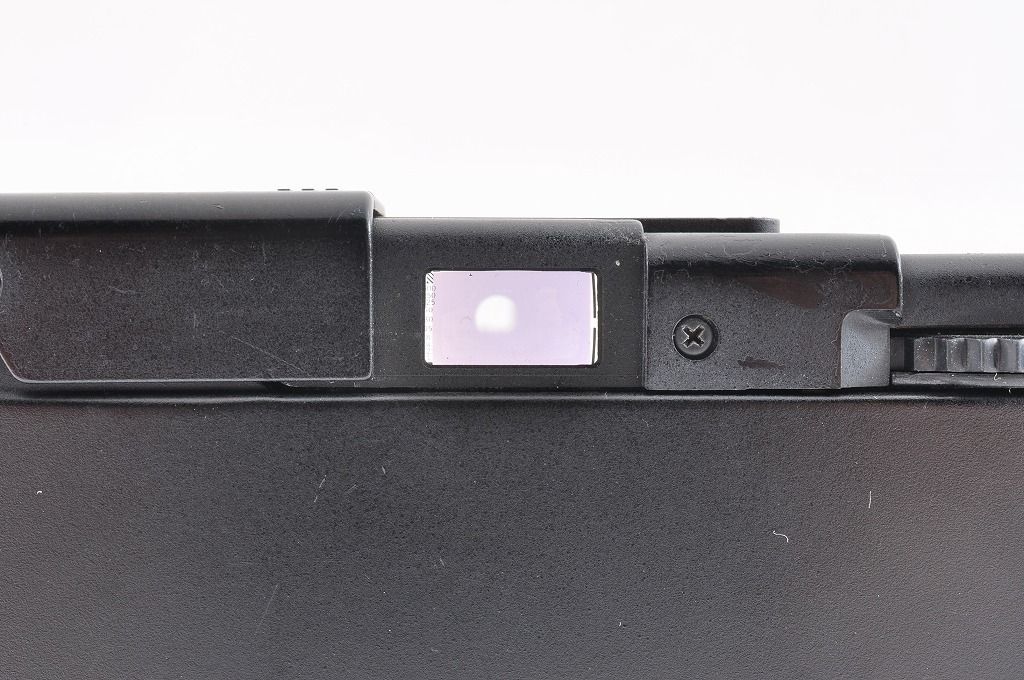 A 11フラッシュ付き