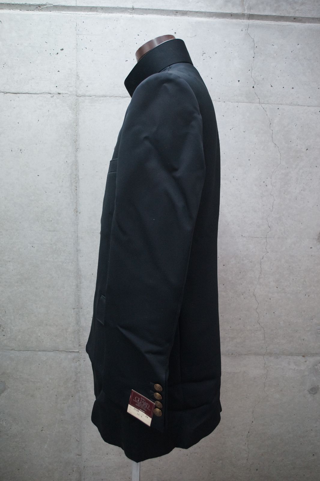 変形学生服
