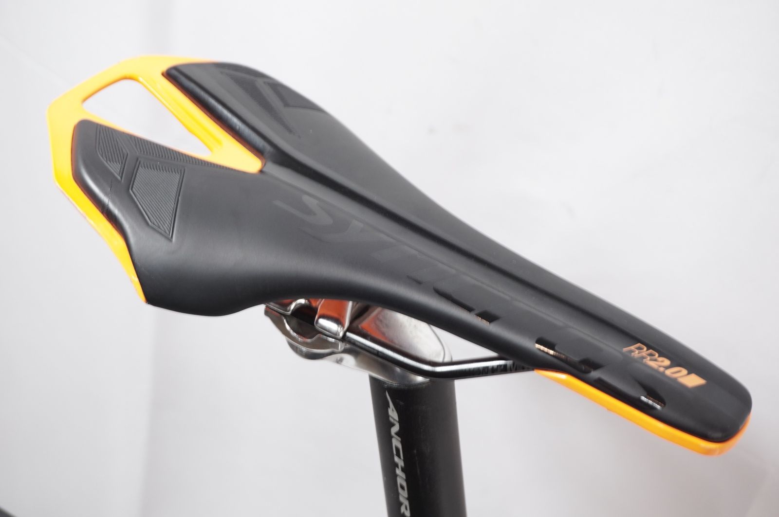 EQUIPE 2013年モデル