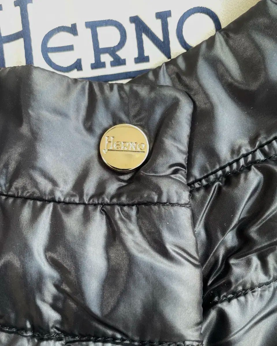  HERNO ショートスリーブ ダウン ベスト ベスト ジレ ベスト ジレ ビスチェ