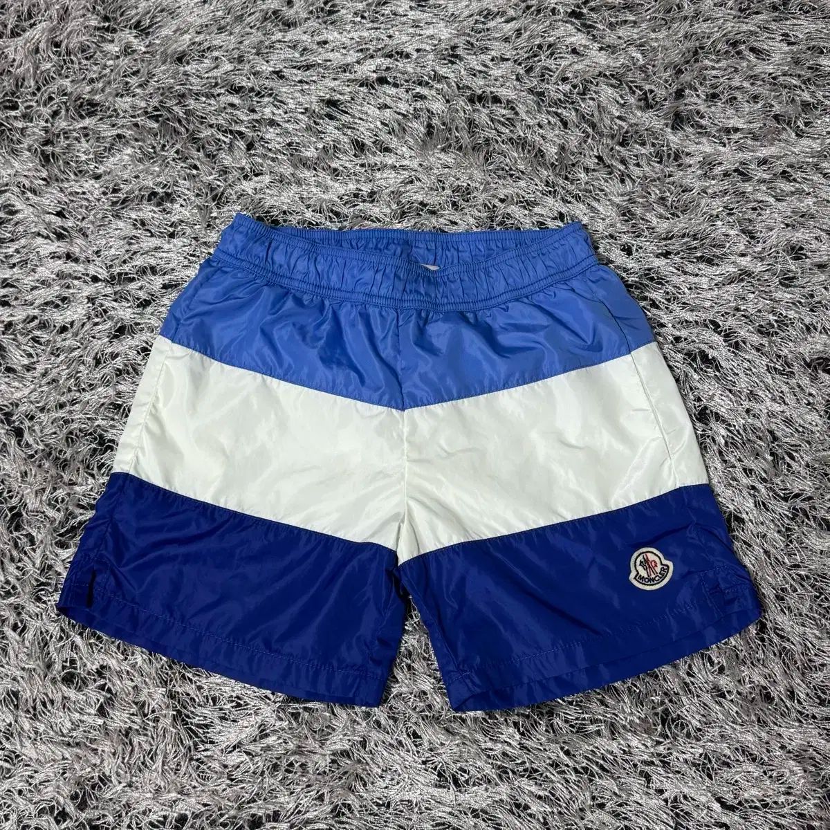 モンクレール　130センチ　スイムパンツ 楽天市場】モンクレール スイムショーツ 2C00021 BOXER MARE