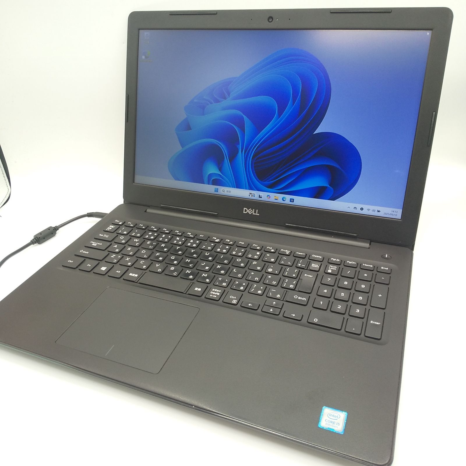 Dell Latitude 3590 Core i5-8250U メモリ8GB SSD256GB 15.6型