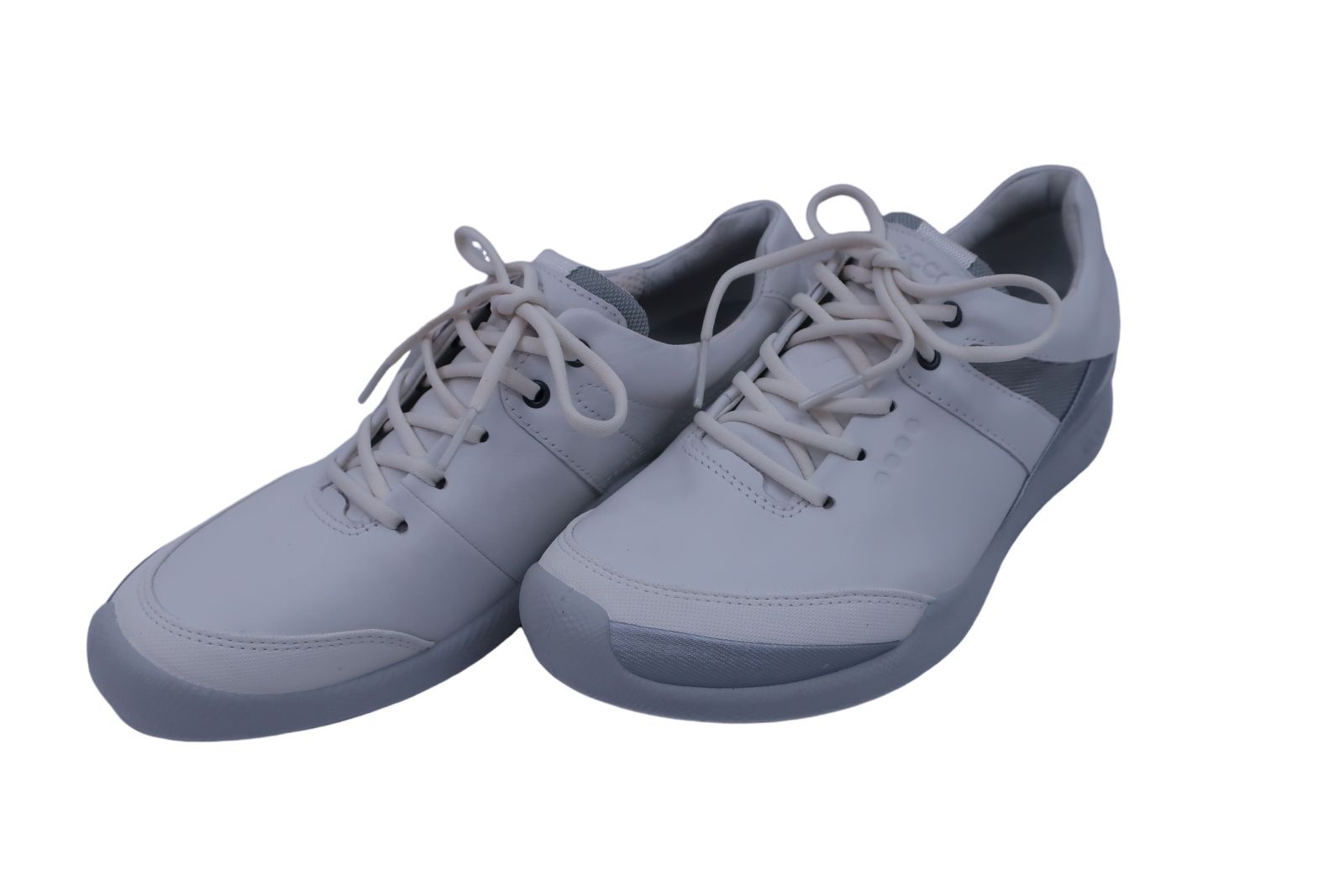 【超美品】ecco(エコー) スパイクレスゴルフシューズ 白 レディース 24.0cm ゴルフ用品 2404-0022