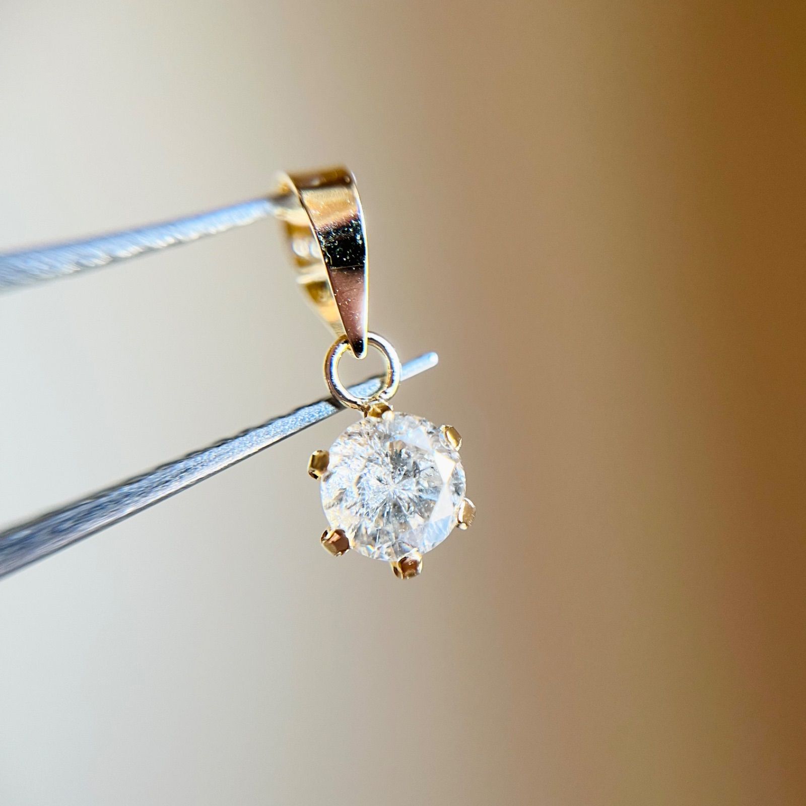 SALE☆特価☆】K18 天然ダイヤモンド 0.30ctペンダントトップdiamond 