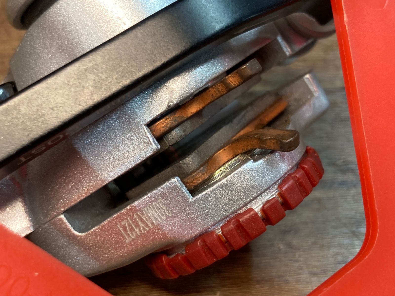 II977 エイビッド Avid BB7 ROAD ディスクブレーキ キャリパー ポスト