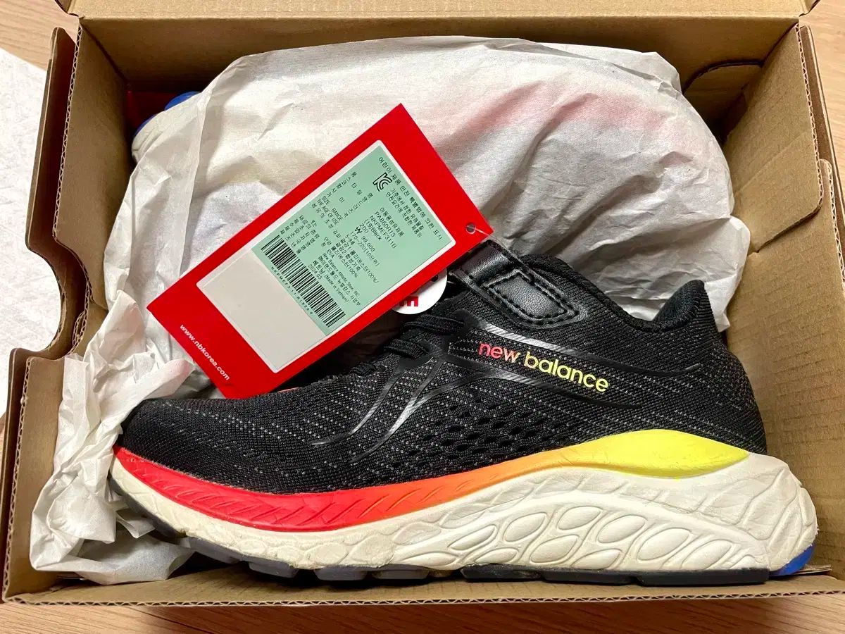 バックル スニーカー