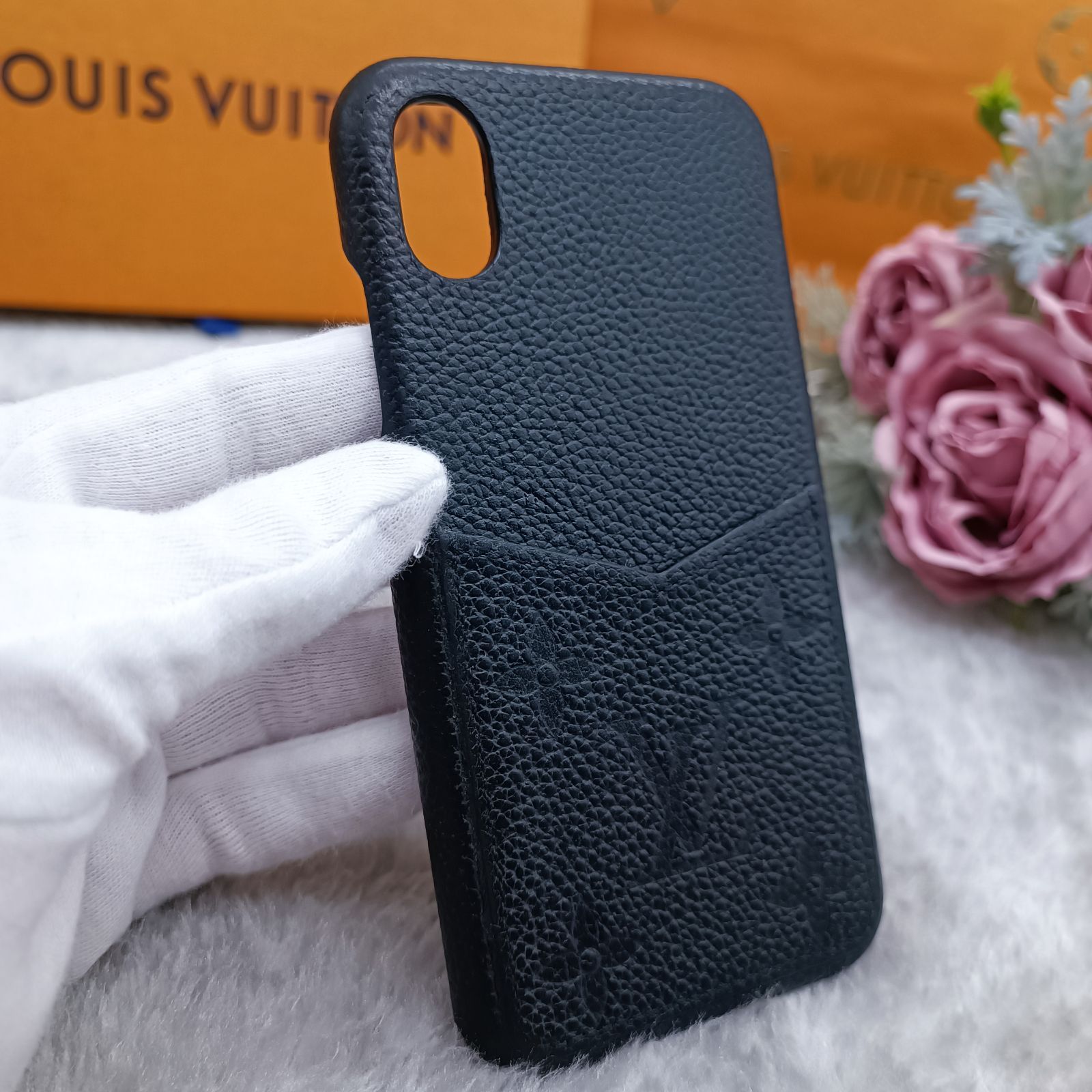 LOUISVUITTON 》 ルイヴィトン モノグラム アンプラント バンパー iPhoneX/XＳ用 M68890 スマホケース ブラック  送料無料・匿名配送・最短即日発送いたします！ 1041 - メルカリ