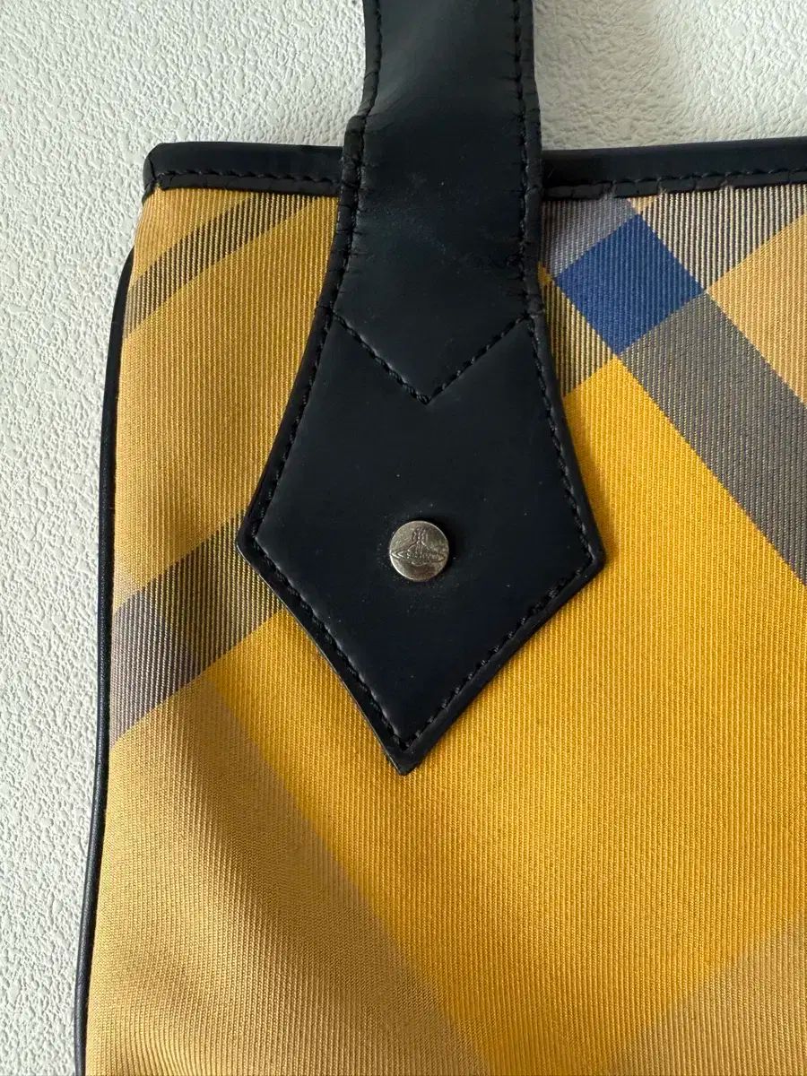 ウエストウッド Vivienne