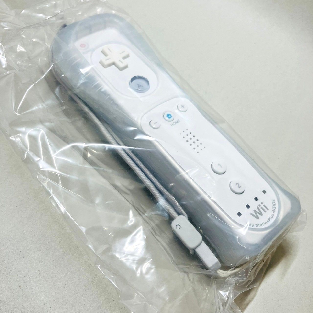 ◇【未使用品】 Nintendo Wii リモコンプラス shiro シロ 白 ホワイト 