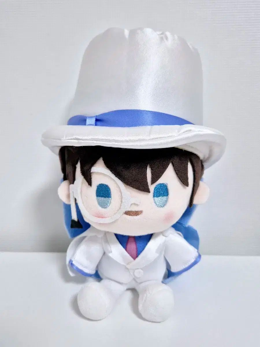 Amazon.co.jp: 完売 江戸川コナン 着せ替え ぬいぐるみ 20cm