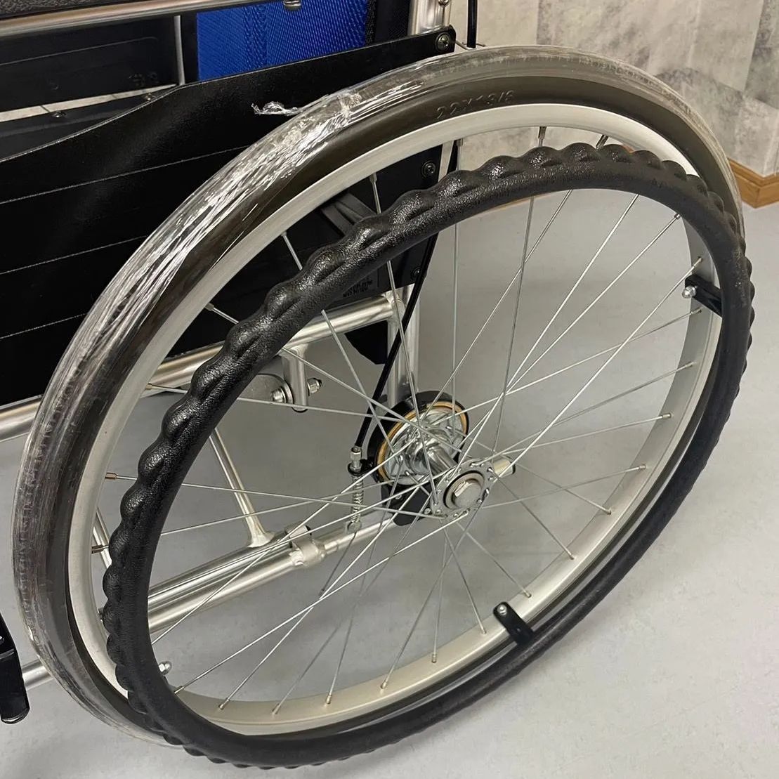 BAL-1 バルシリーズ 自走型 車椅子 シンプルスタンダード ノーパンク