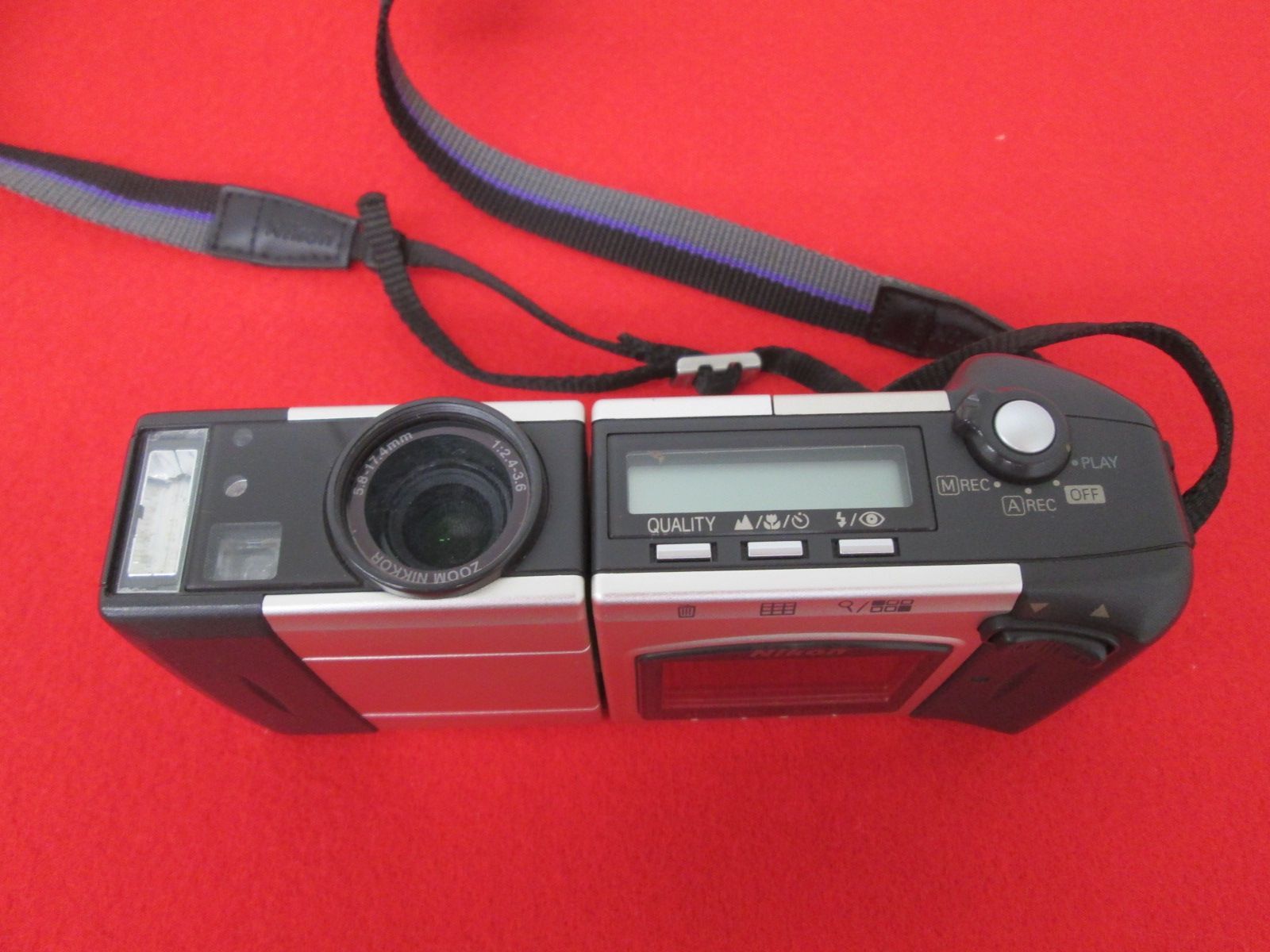 Nikon Coolpix900（ジャンク品）【現地引取のみ、配送不可】