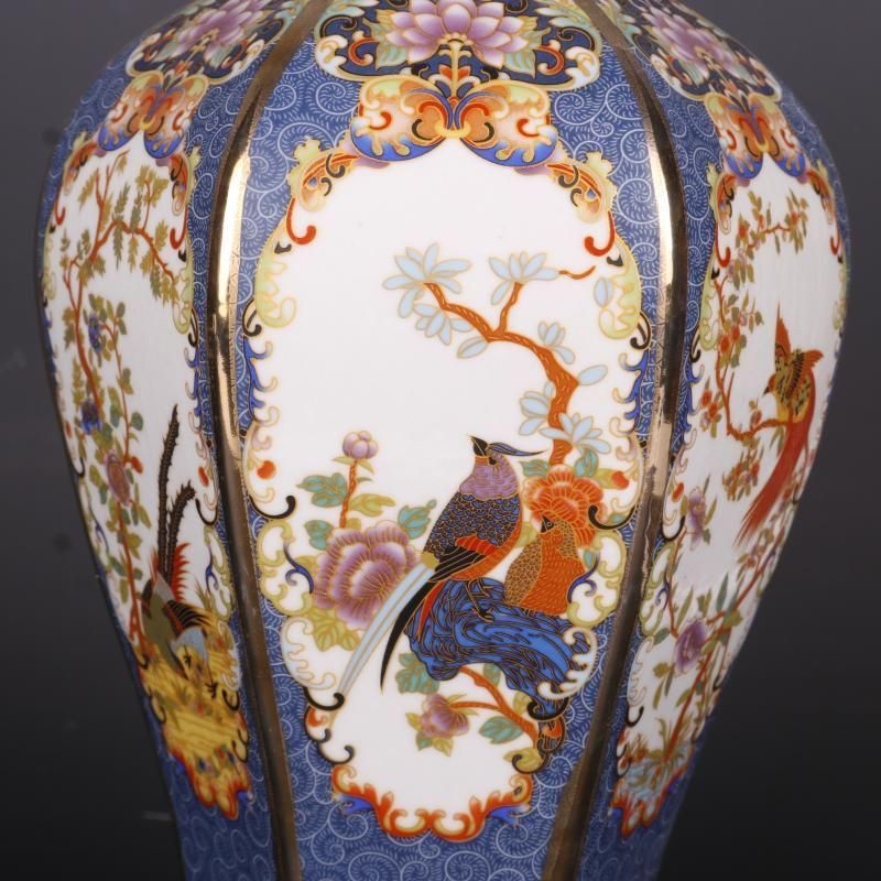 蒔金琺瑯彩梅瓶  美人瓶  景徳鎮 陶磁器 装飾品 工芸品 美術品 置物 蒔金琺瑯彩梅瓶 美人瓶 景徳鎮 陶磁器 装飾品 工芸品 美術品