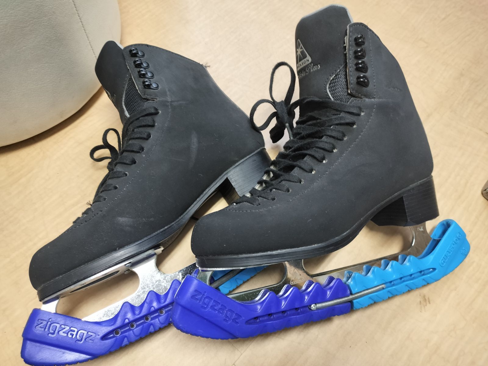 スケート靴 JACKSON(ジャクソン)アーティストプラス Jackson ジャクソン アーティストプラス スケート靴 フィギュア