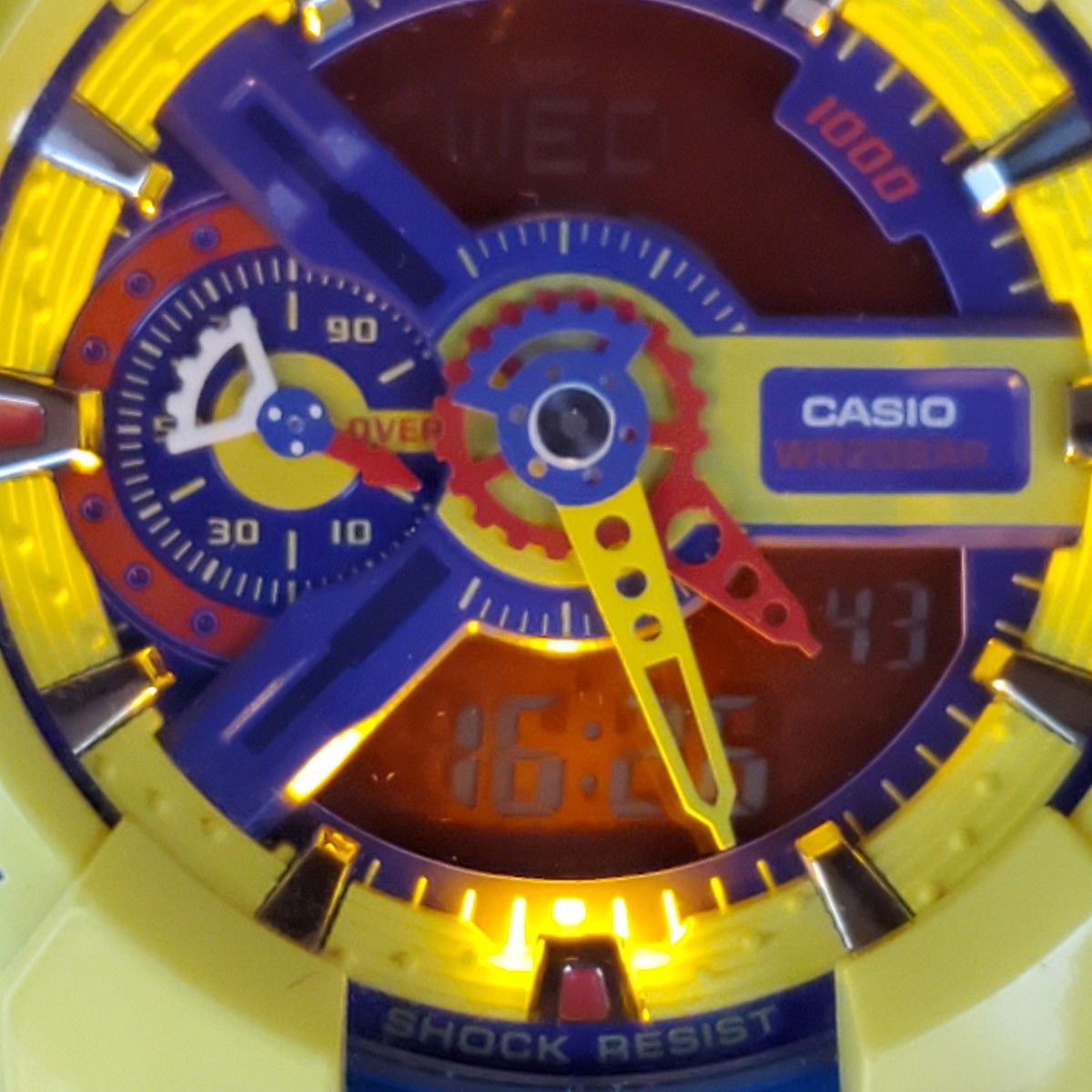 中古 カシオ Gショック CASIO 腕時計 ハイパーカラーズ GA110GB-1A ブラック×ゴールド メンズ 5146 テジアナ SA4中古品G-SHOCK GA-400 CASIO カシオ ハイパーカラーズ マルチ