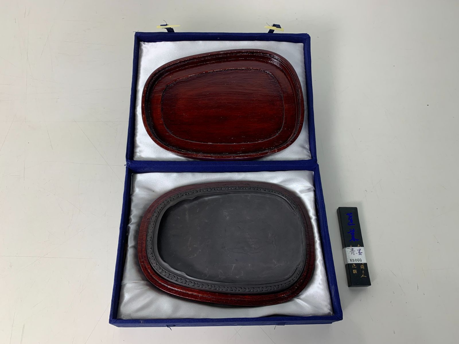 書道　硯　麻子坑端溪硯 三辺花 楕円七吋 端渓花硯 麻子坑 7吋 書道用品 書道 硯 麻子坑端溪硯