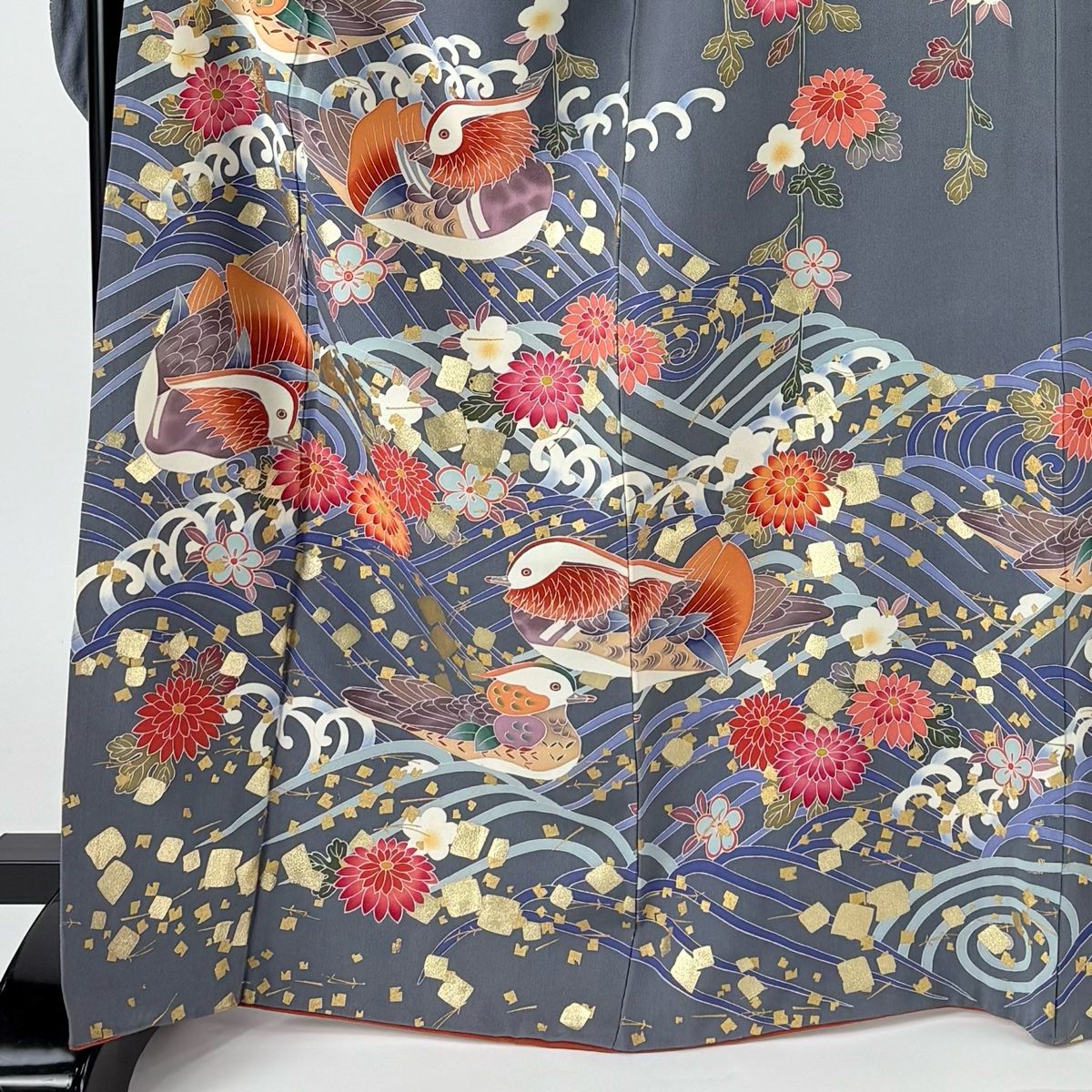 D383 振袖　鴛鴦　流水　金彩　正絹　着物　袷 振袖 正絹 彩り花柄 着物・浴衣