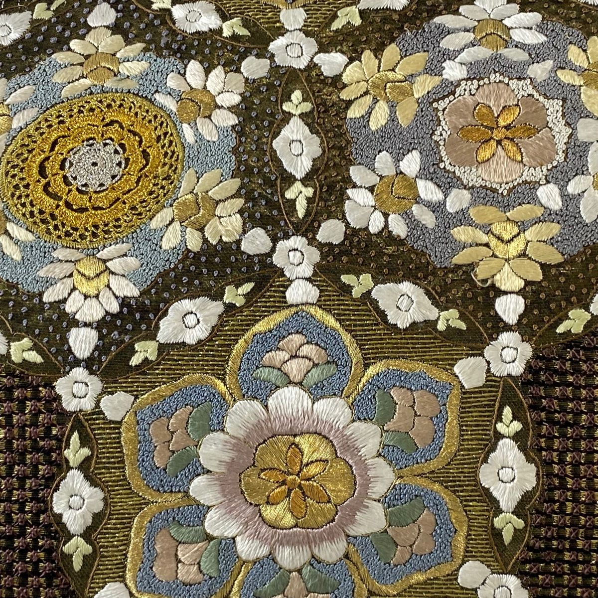 袋帯 美品 逸品 相良・蘇州・汕頭刺繍 華文 金銀糸 箔 金色 六通