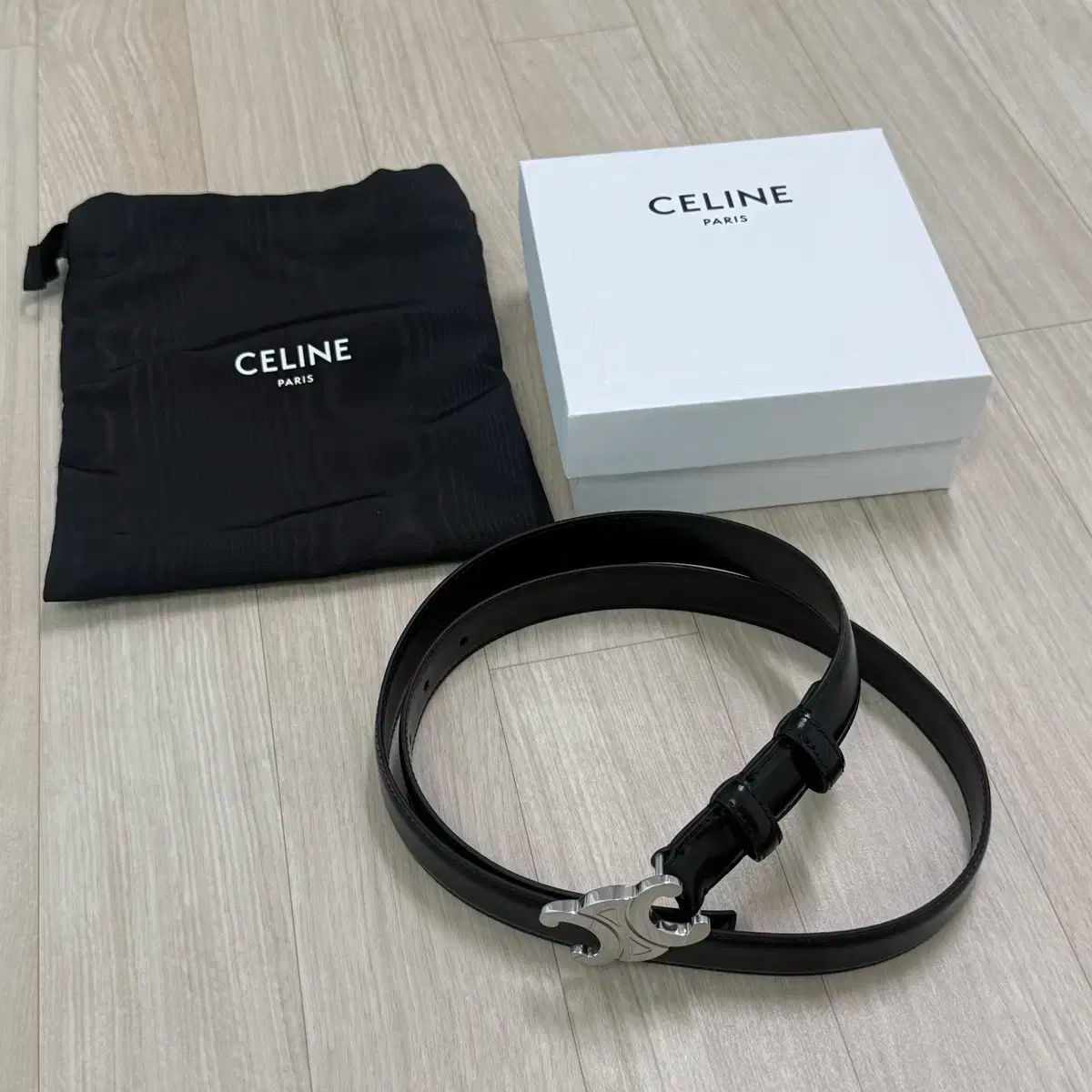 新品　CELINE・セリーヌ　シルバー金具ベルト 新品 CELINE・セリーヌ シルバー金具ベルト - メルカリ