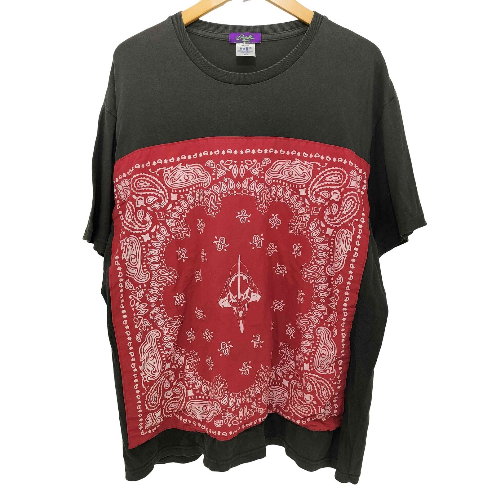 ファッション・ブランド EVA-01 PAISLEYS 2TONE BANDANNA T-Shirt (NAVY) エヴァンゲリオン公式アパレルブランド【RADIO EVA Online Store】